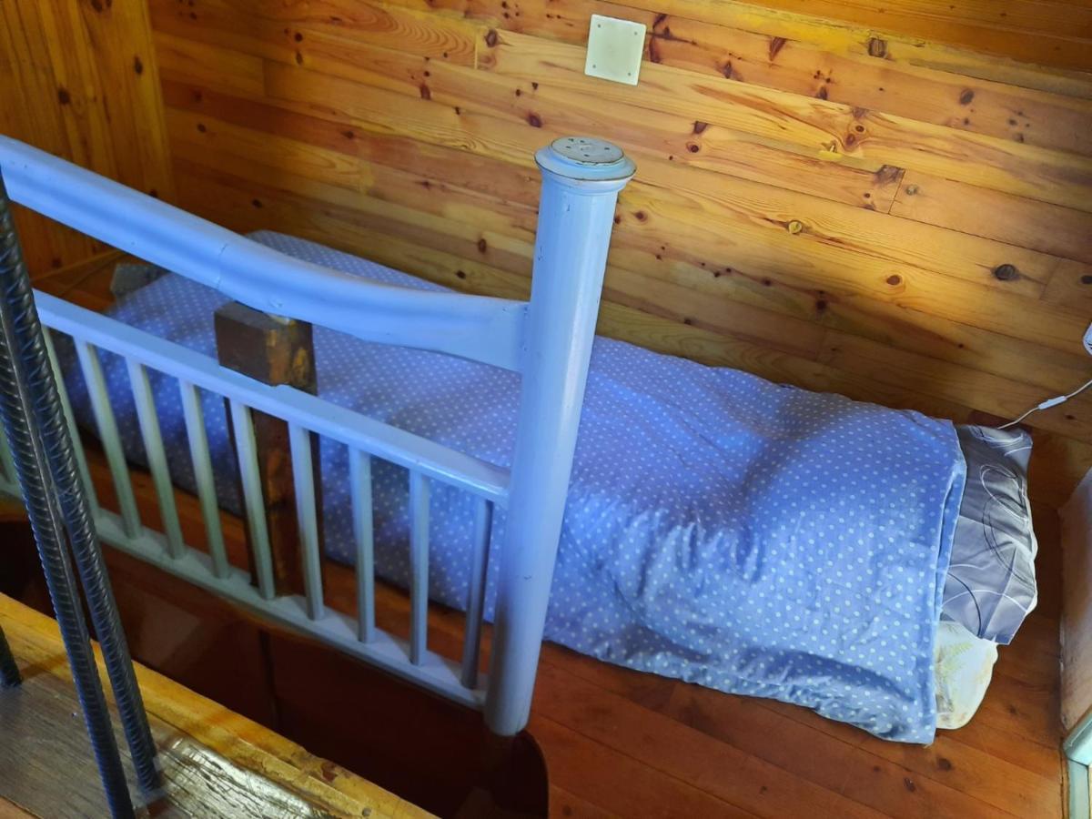 Grange Renovee En Pleine Nature Valady Εξωτερικό φωτογραφία